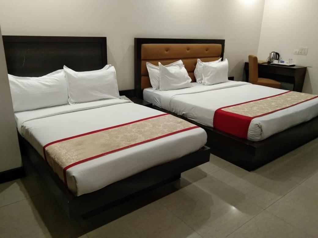 Zenith Hotel - Delhi Airport New Delhi Extérieur photo